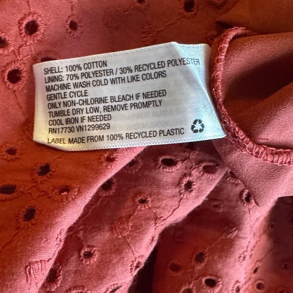 Knox Rose Terracotta Dress with Floral Accent - Picture 10 of 10